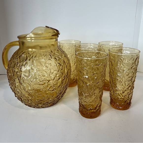 Mid Century Anchor Hocking Milano Lido Honey Gold Pitcher with 5 Glasses - Picture 1 of 12